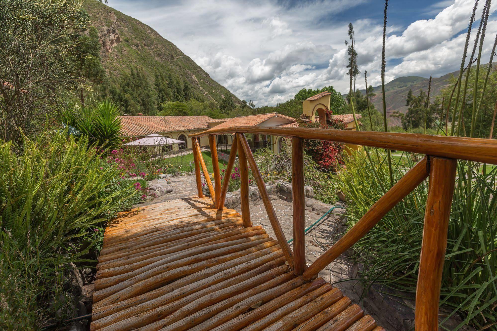 Hotel Hacienda Del Valle ウルバンバ エクステリア 写真