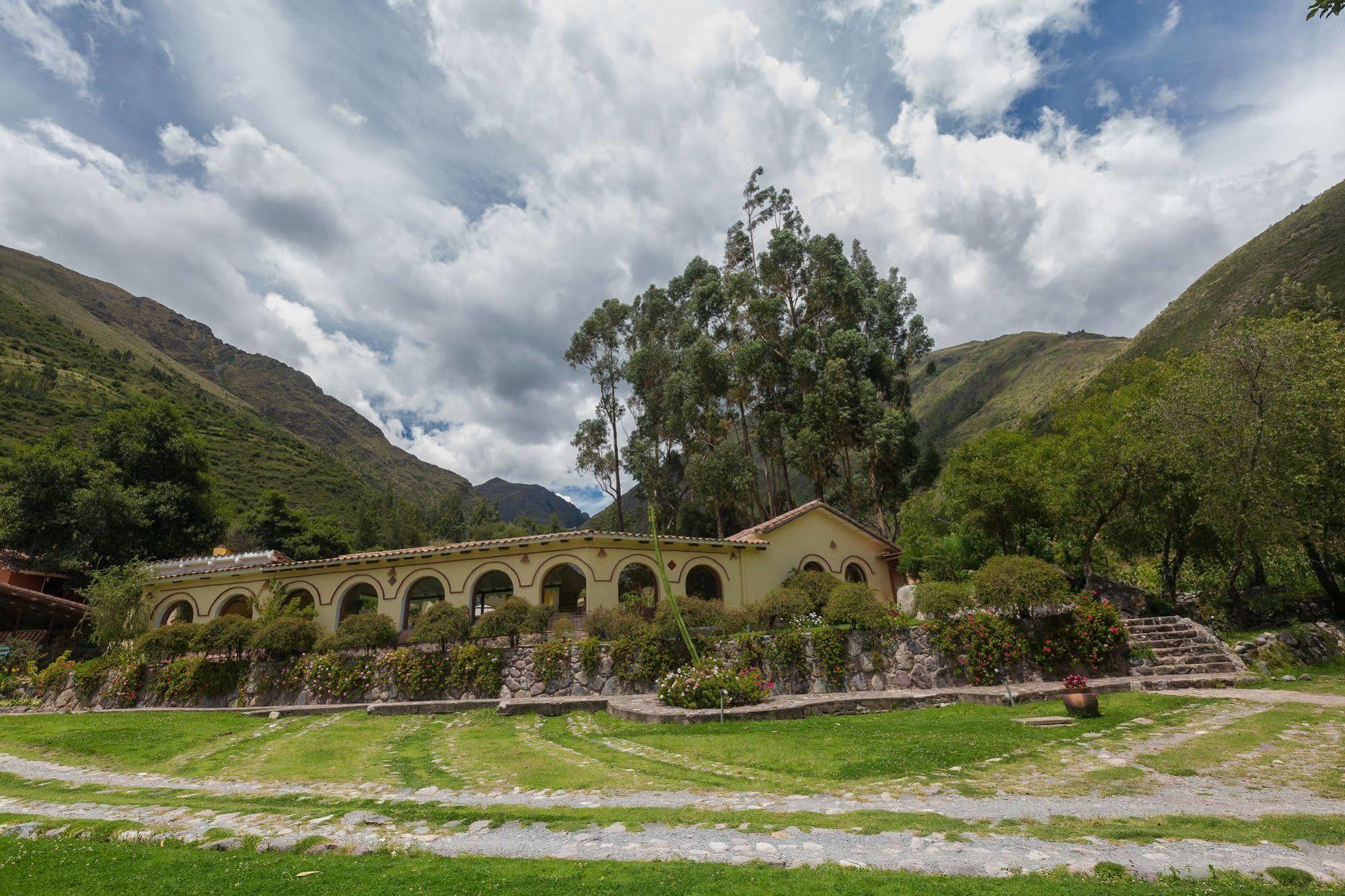 Hotel Hacienda Del Valle ウルバンバ エクステリア 写真