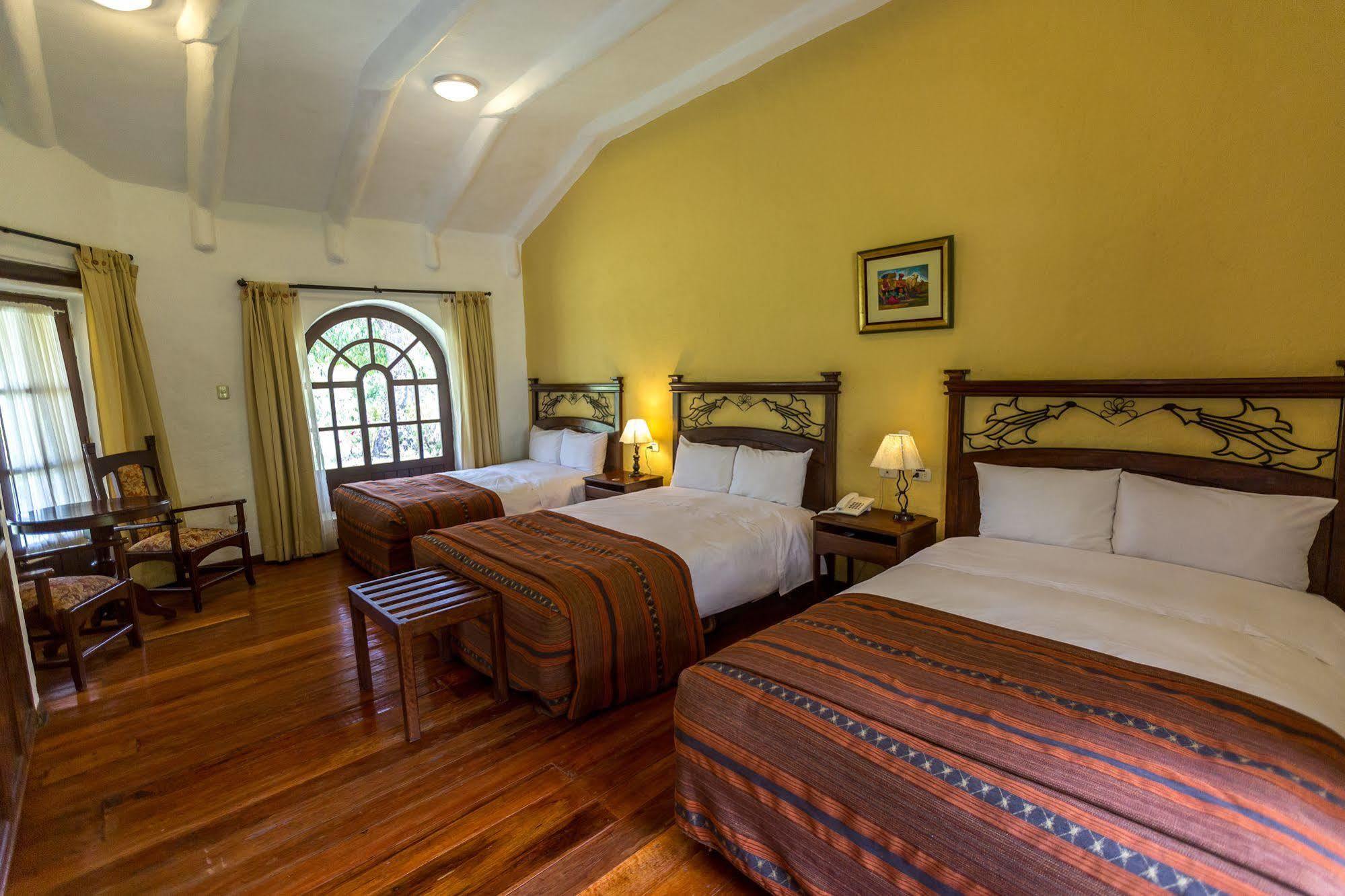Hotel Hacienda Del Valle ウルバンバ エクステリア 写真