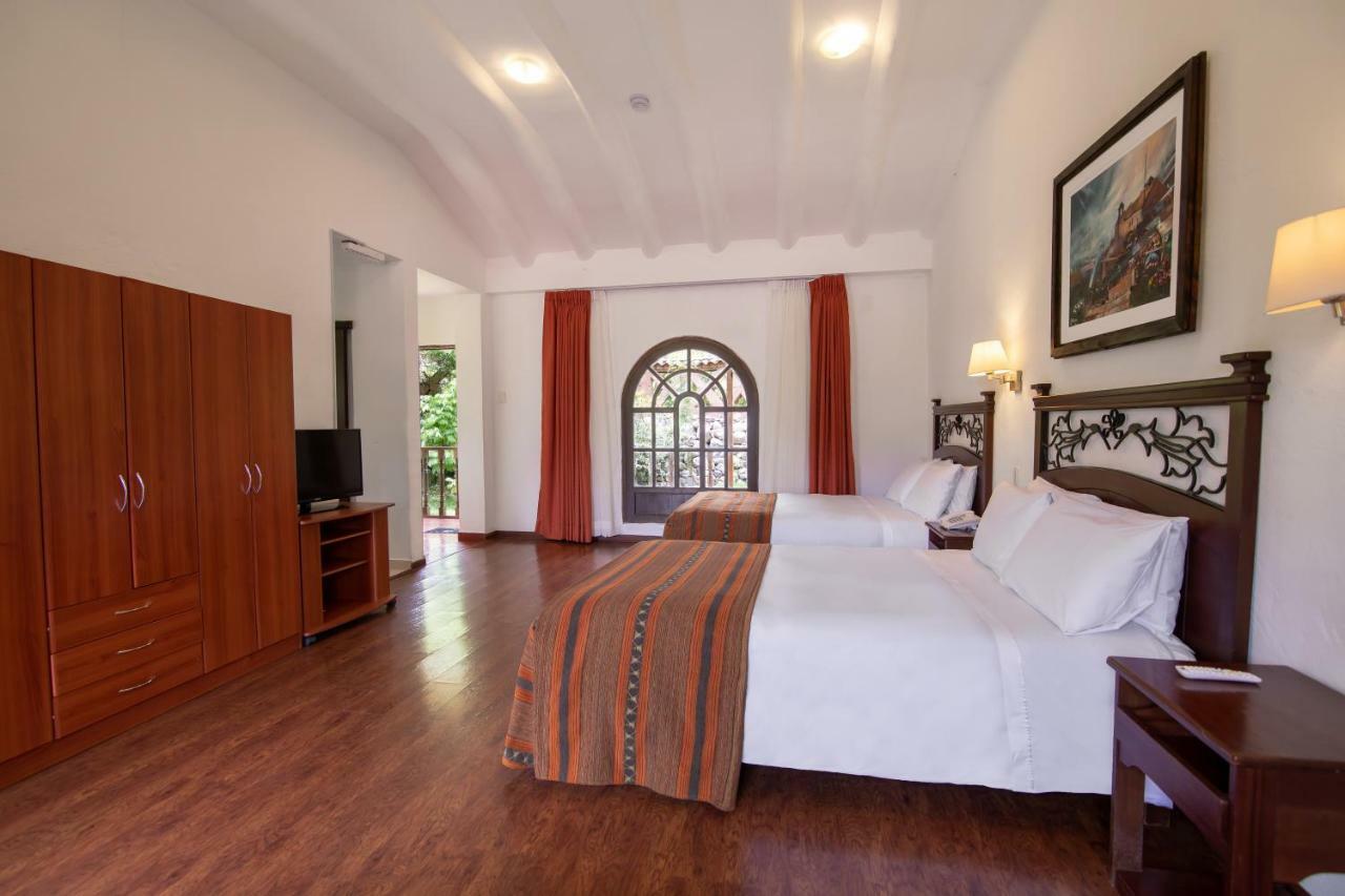 Hotel Hacienda Del Valle ウルバンバ エクステリア 写真