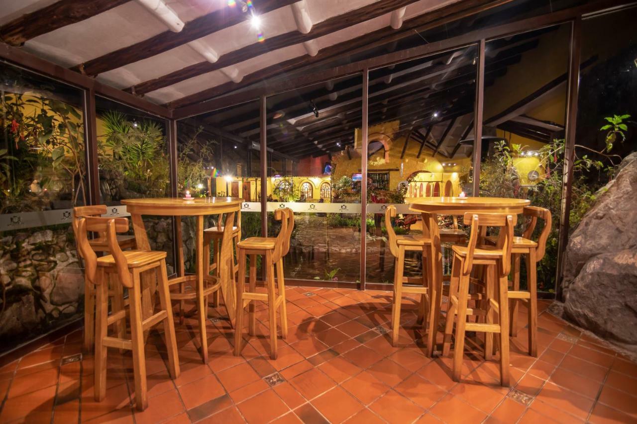 Hotel Hacienda Del Valle ウルバンバ エクステリア 写真
